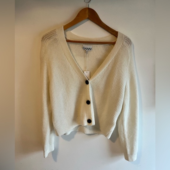 Brand New Ganni Knitted cropped V-neck cardigan - Picture 2 of 5
